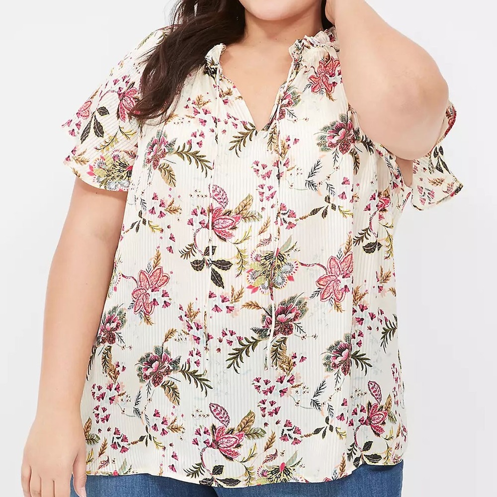 Lane Bryant NWT Ruffle Swing Cap-Sleeve Tie-Front Floral Blouse – Size 22/24